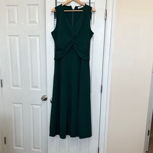 Elegant Sleeveless Forest Green Maxi Dress